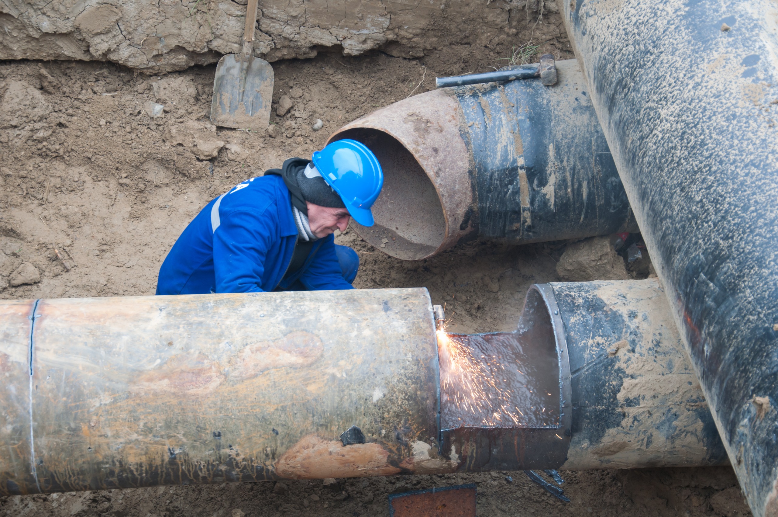 500, 300, 150 millimetrlik magistral xətlər yeniləndi (FOTO/VİDEO)